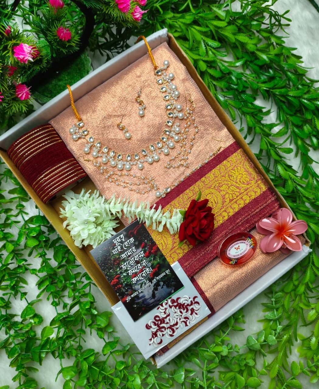 Premium Lama Silk Sharee Gift Combo with Kundan Jewelry Set